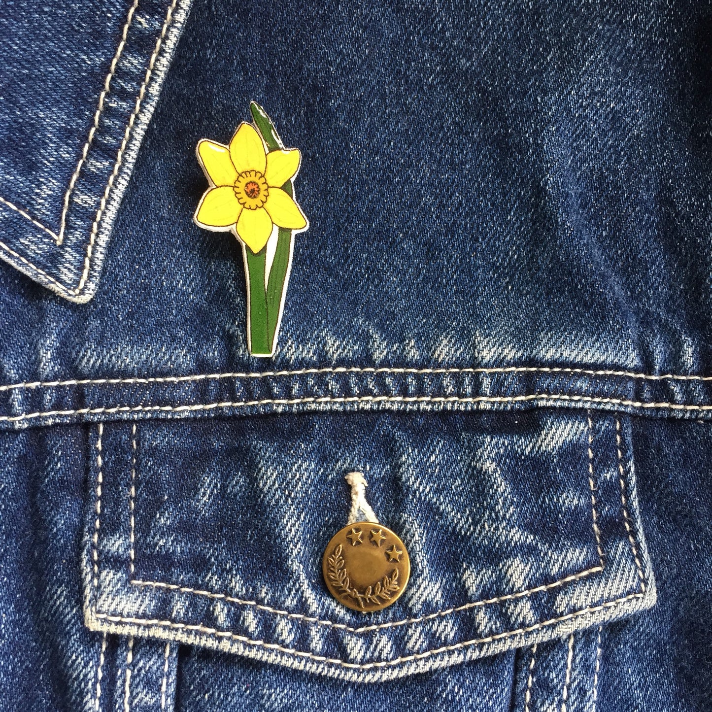 Daffodil Handmade Pin