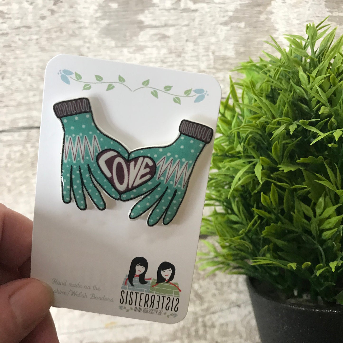 Love Hands With Dark Pink LOVE Heart Detail Handmade Pin