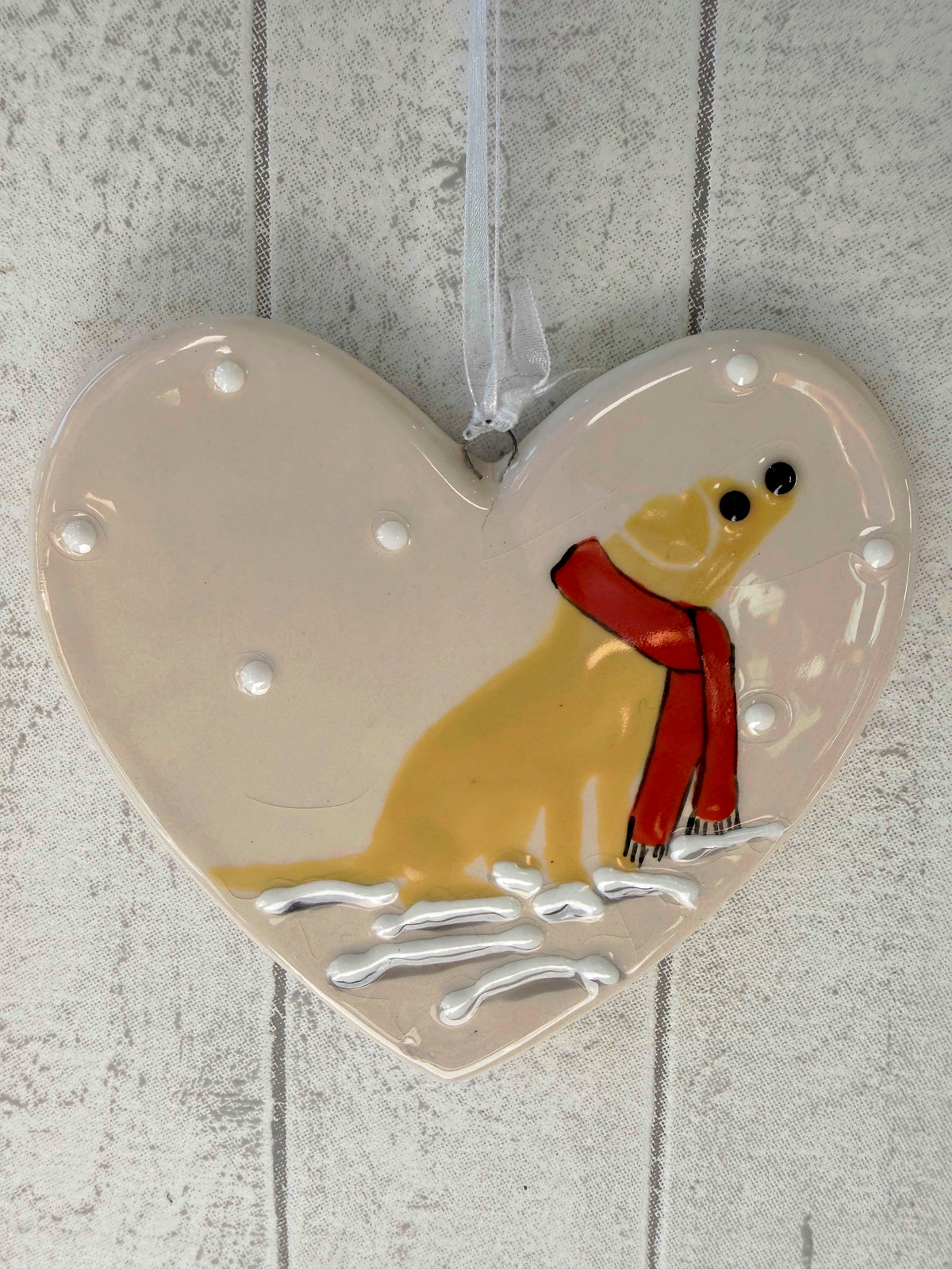 Labrador Golden Hand Painted Ceramic Heart Super Seconds