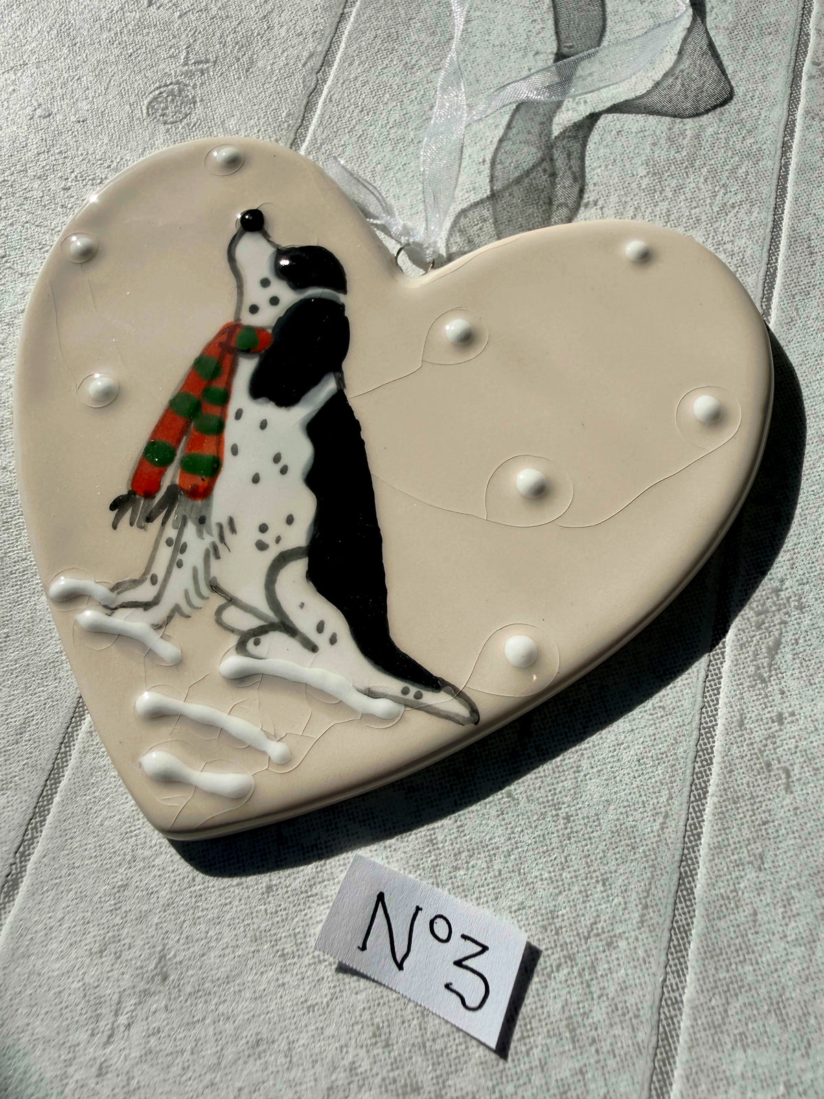 Springer Spaniel Black & White Hand Painted Ceramic Heart Super Seconds