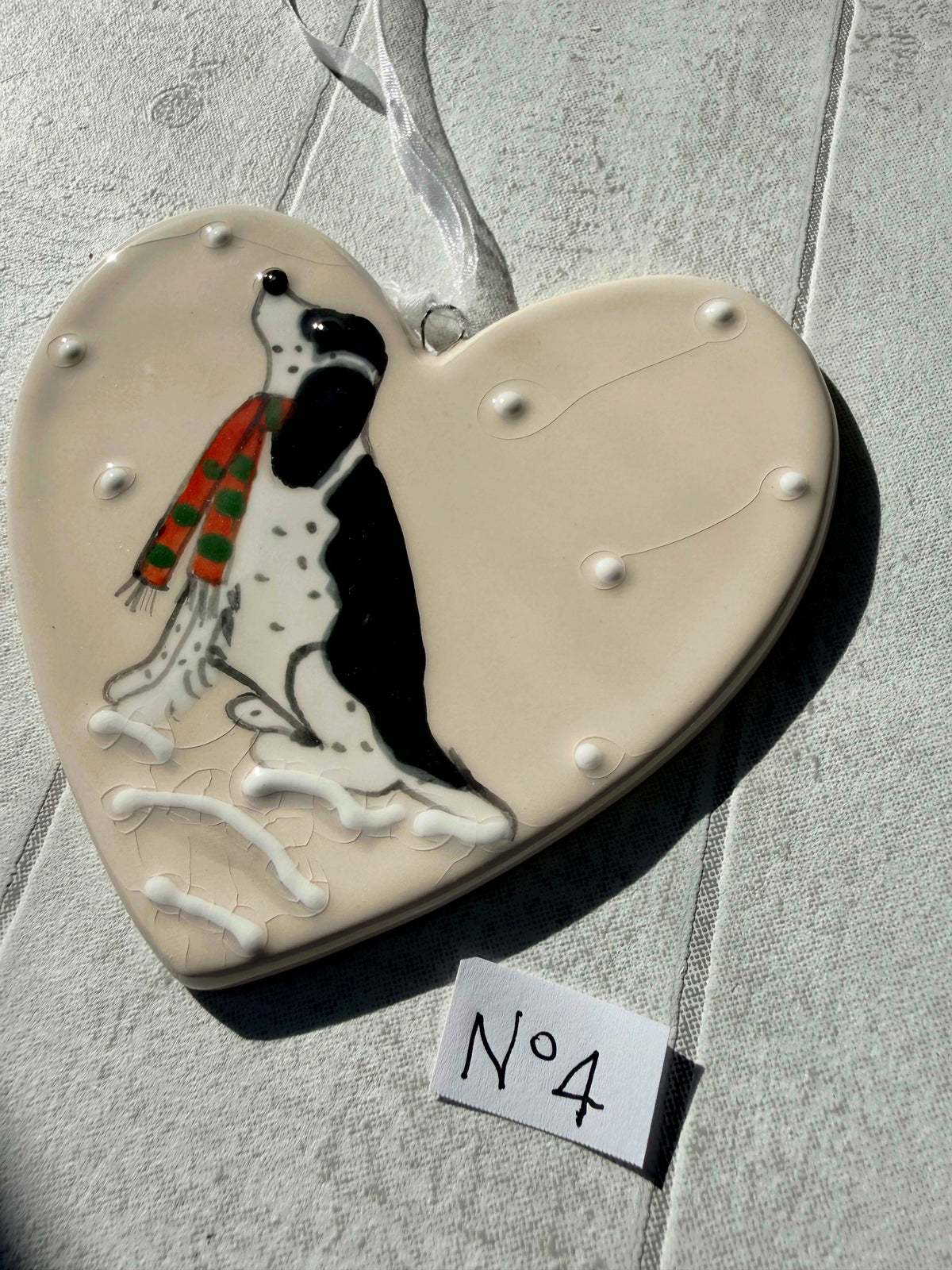Springer Spaniel Black & White Hand Painted Ceramic Heart Super Seconds