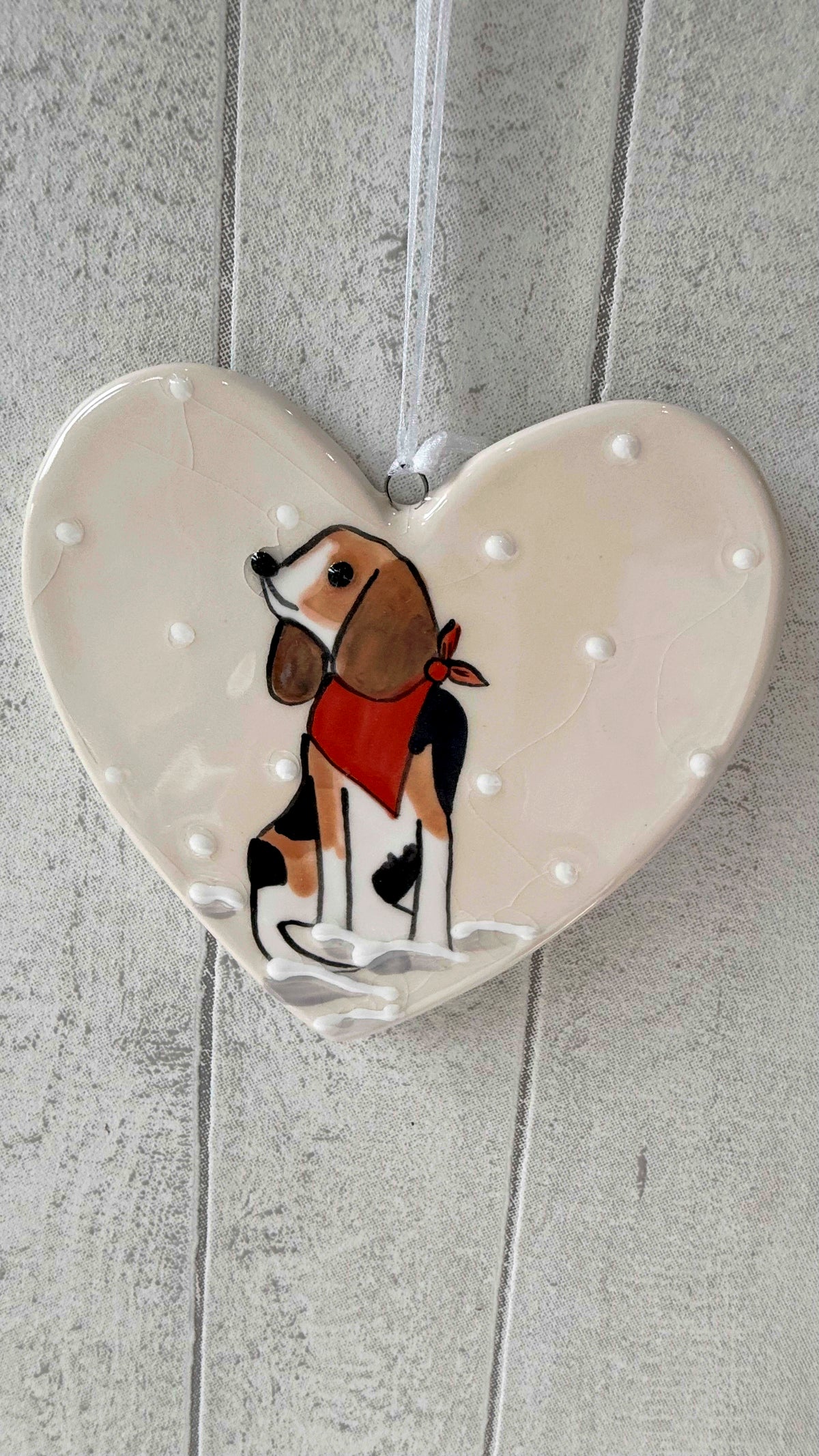 Beagle Hand Painted Ceramic Heart Super Seconds