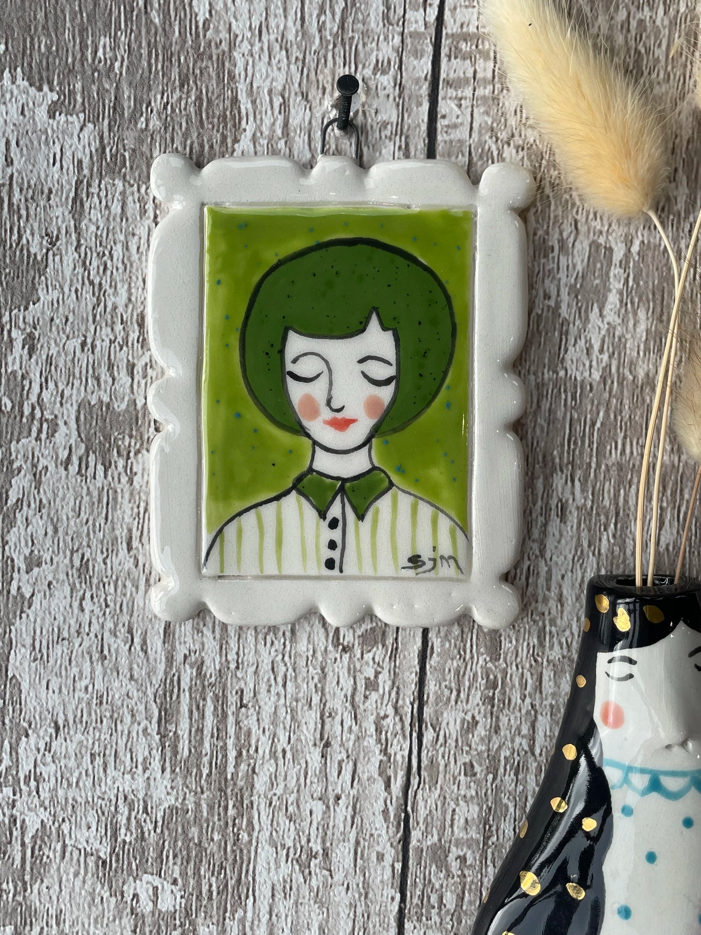 Olive – Green Haired Ceramic Mini Masterpiece Wall Art