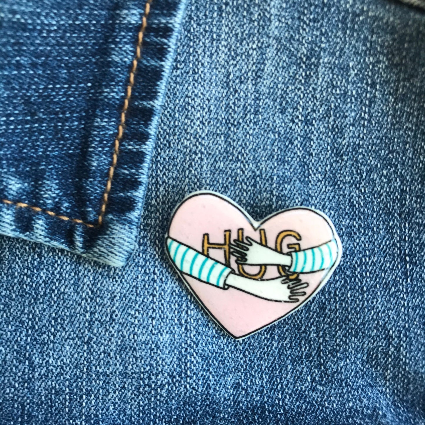 Hug Handmade Pin