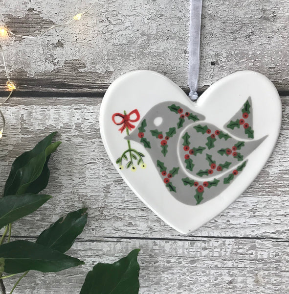 Hand painted Heart - Holly bird with Mistletoe - heart, christmas, friend, christmas decoration, christmas ornament, gift